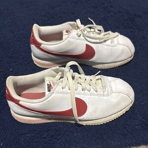 Nike White‎ and Red Sneakers